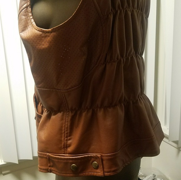 Marc bouwer faux leather vest - Picture 2 of 4